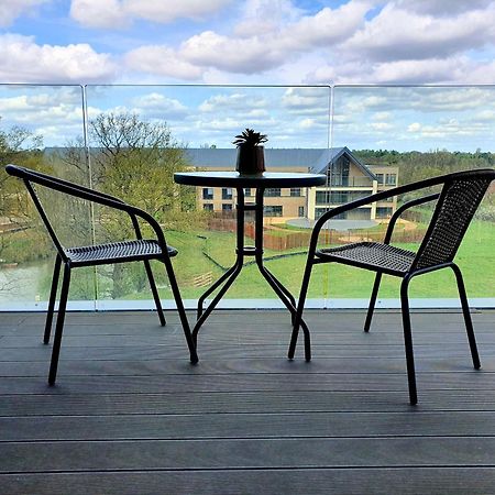 Spacious Balcony View Apt Near Nec Bhx Free Parking Sleeps 4 Hockley Heath Pokój zdjęcie
